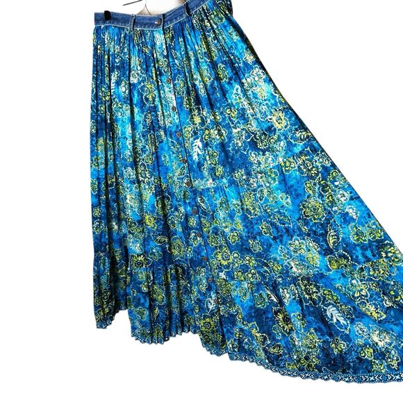 Vintage St. John’s Bay Broomstick Maxi Skirt Size 8 | Blue Floral Boho Festival - Picture 1 of 8